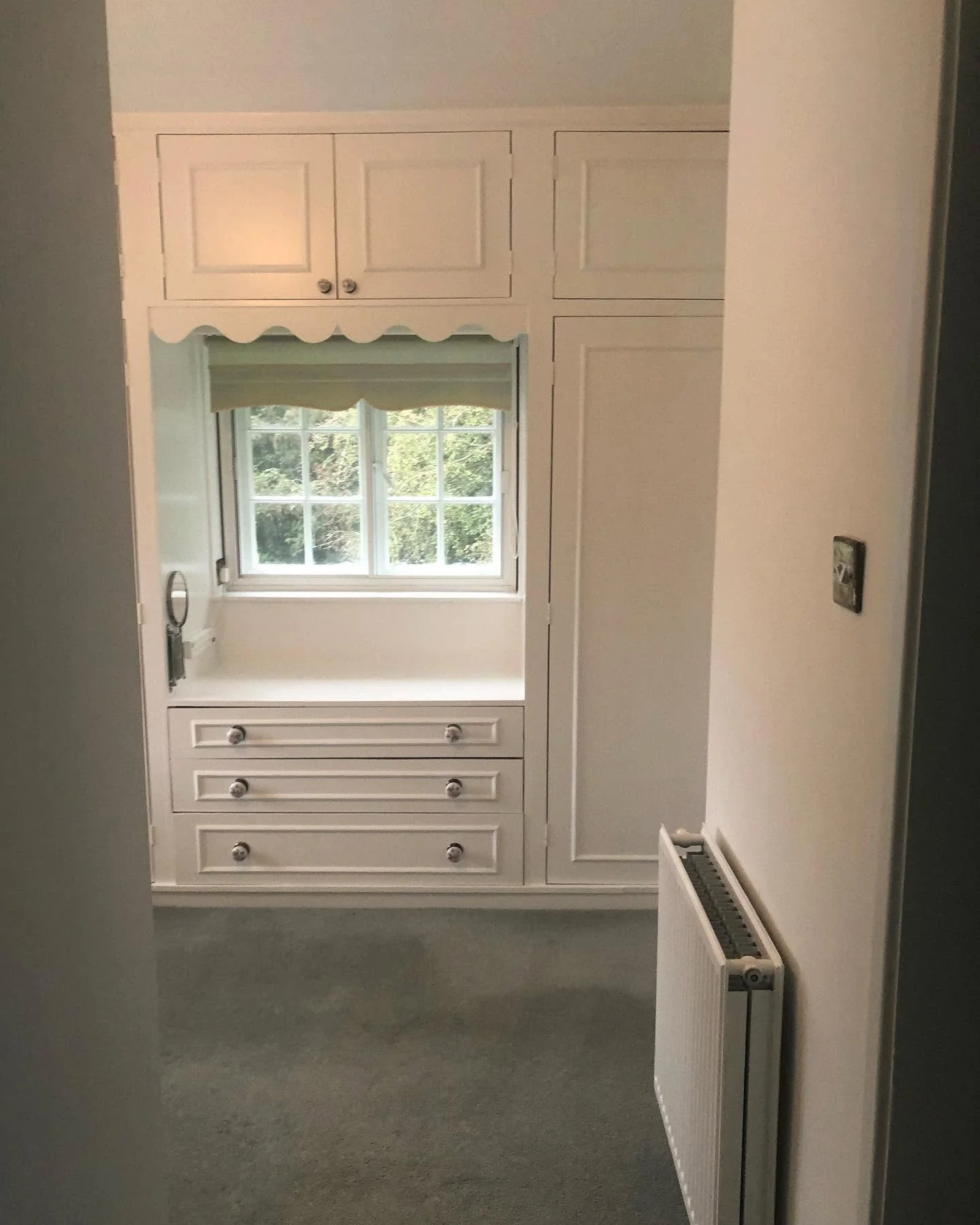 Spray painting Horley